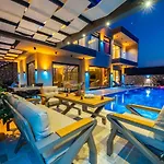 Villa Carlito *