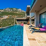 Villa Carlito