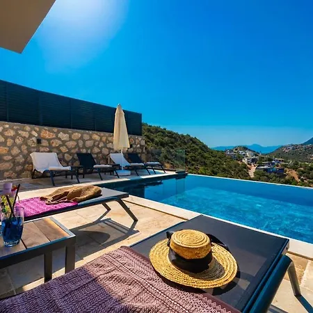 Carlito Villa Kaş